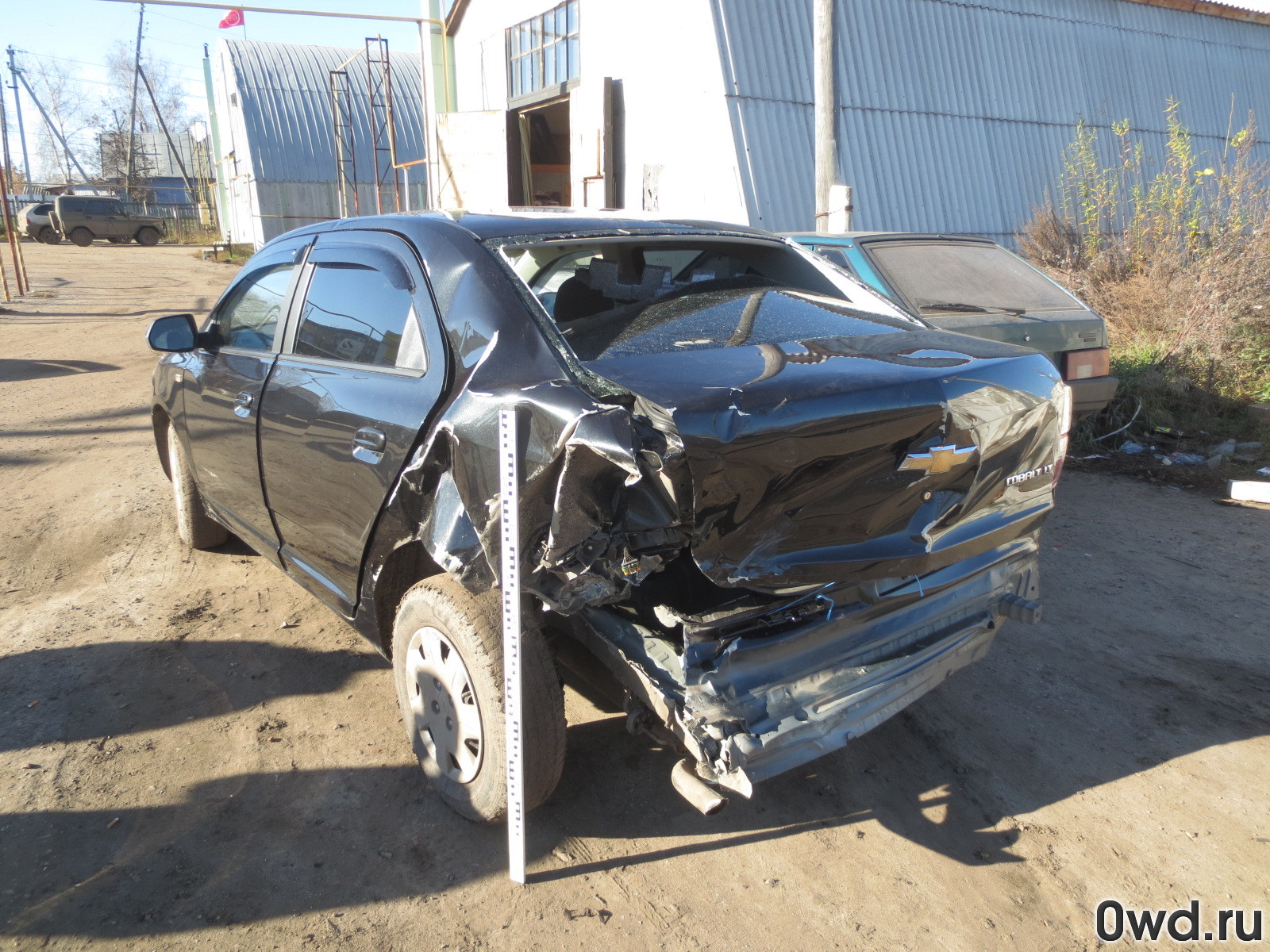 Битый автомобиль Chevrolet Cobalt (2013) в Шумерле